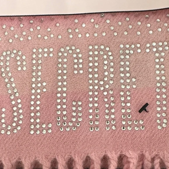 Victoria's Secret Pink Rhinestone Scarf. NWT - Picture 10 of 10